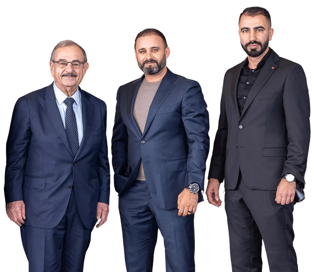 De familie achter Dahab Auto's, drie generaties naast elkaar