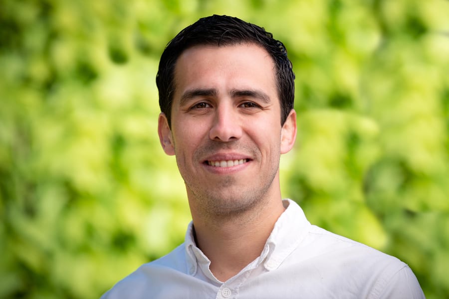 Portret van chiropractor Miguel Jasperse