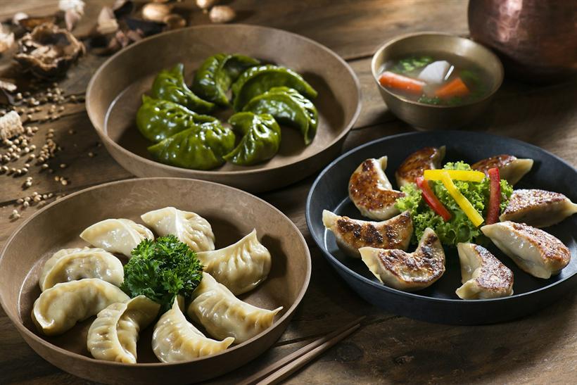 Gyoza op een schaal