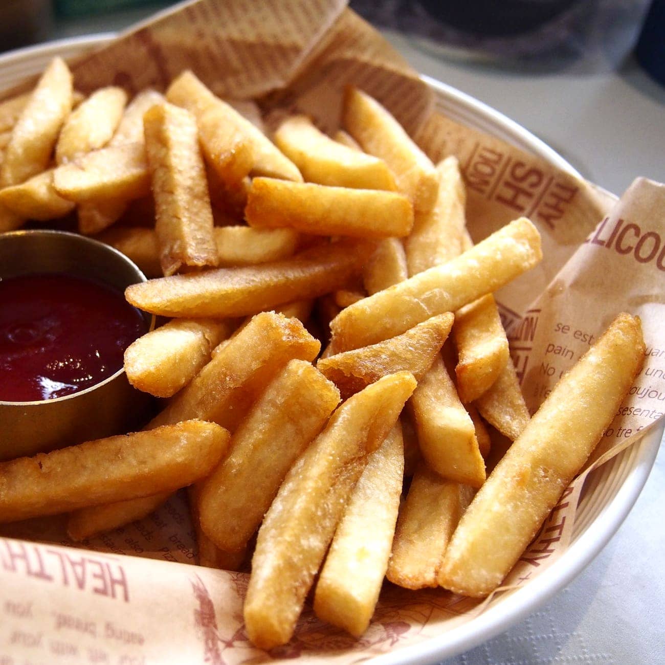 Friet met een potje saus
